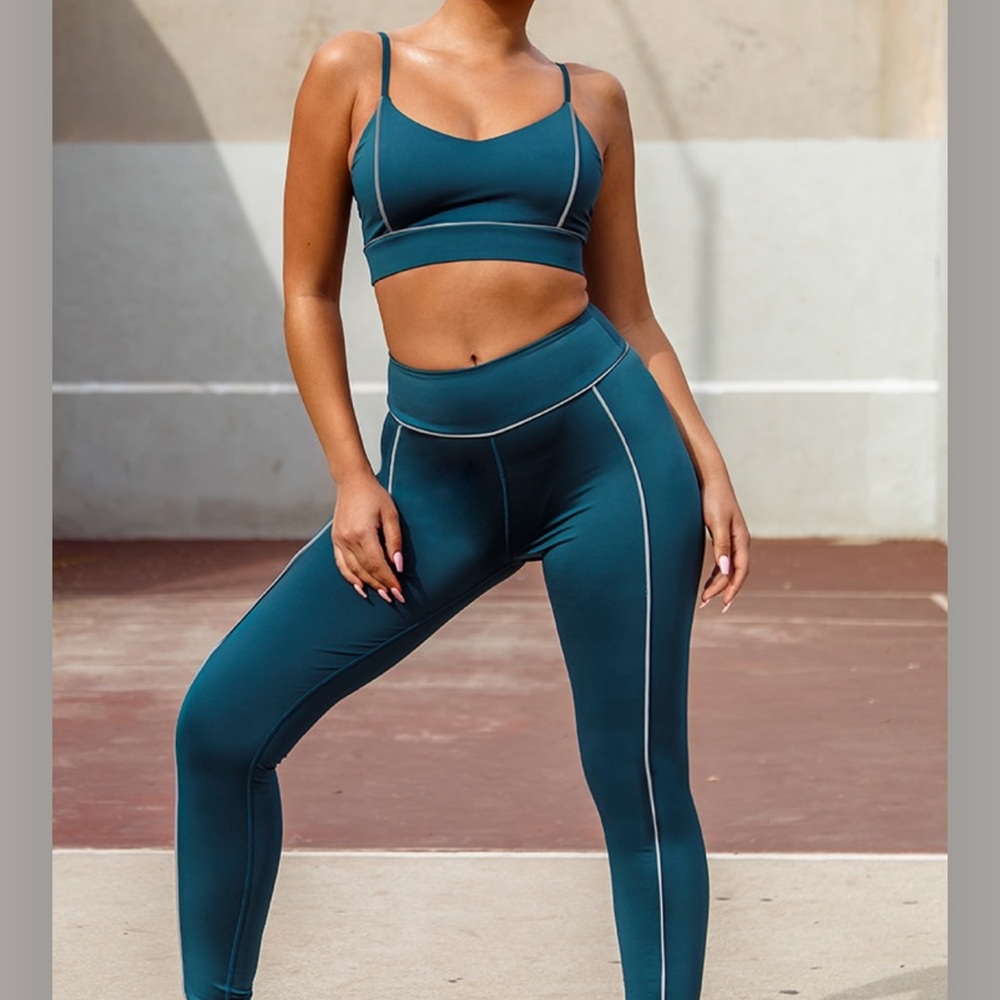 Pretty Little Thing Athletic Set